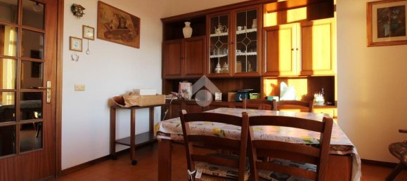 Квартира с 5 комнатами в Прато, Италия № 167108 6