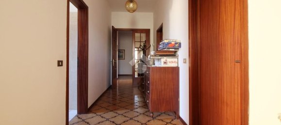 Квартира с 5 комнатами в Прато, Италия № 167108 21