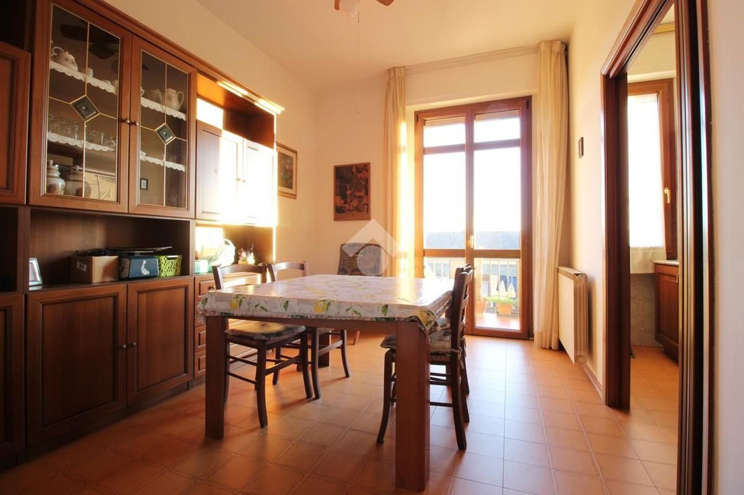 Квартира с 5 комнатами в Прато, Италия № 167108