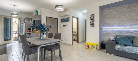 Квартира с 4 комнатами в Марино, Италия № 31441 3