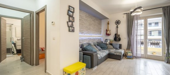 Квартира с 4 комнатами в Марино, Италия № 31441 12