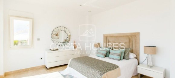 4 bedrooms Villa in Moraira, Spain No. 83562 11