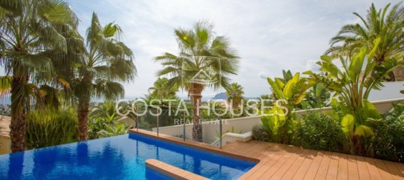 4 bedrooms Villa in Moraira, Spain No. 83562 4