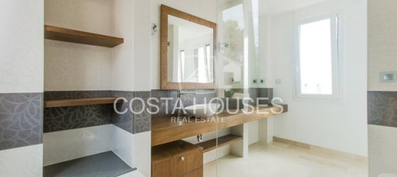 4 bedrooms Villa in Moraira, Spain No. 83562 19