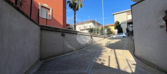 19m² Garage in Rimini, Italy No. 372083 10