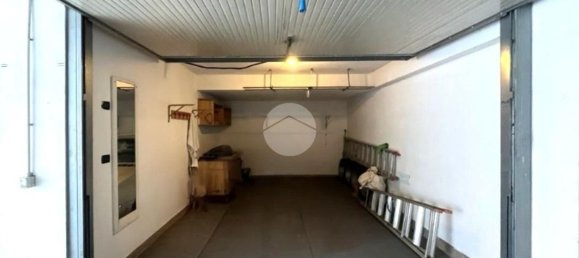 19m² Garage in Rimini, Italy No. 372083 12