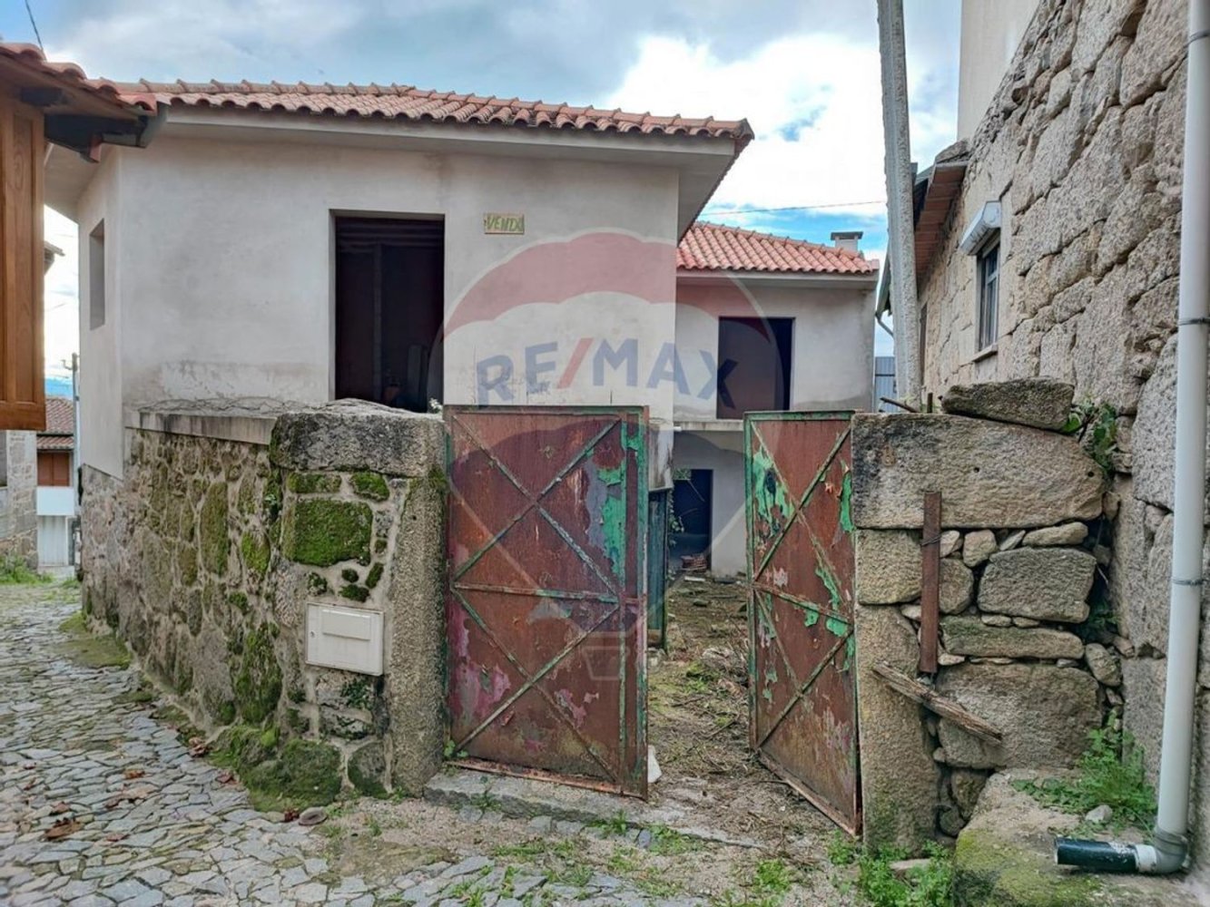 3 غرف نوم منزل في Caires, Portugal رقم 188004