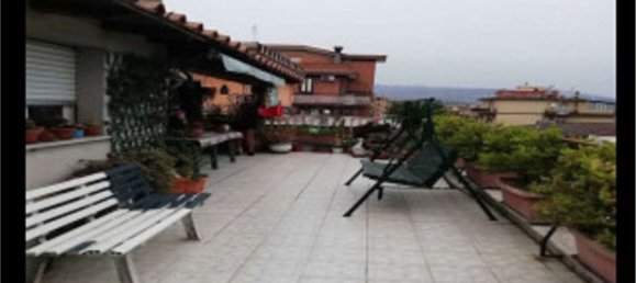 5 rooms Apartment in Rome, Italy No. 12896 2