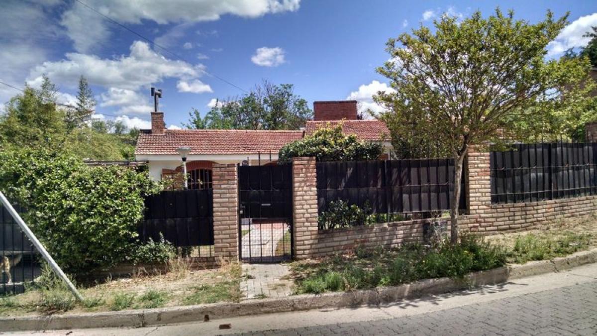 4 bedrooms House in Cordoba, Argentina No. 11747