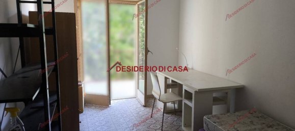 2 Schlafzimmer Wohnung in Palermo, Italy, Nr. 190905 8