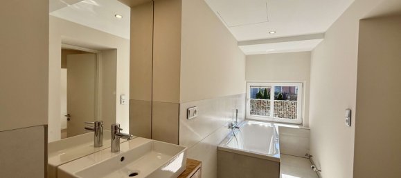 2 bedrooms Apartment in Erfurt, Germany No. 65340 4