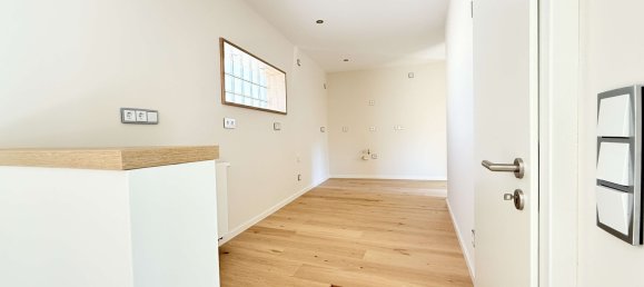 2 bedrooms Apartment in Erfurt, Germany No. 65340 2