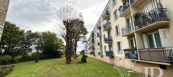 2 bedrooms Apartment in Saint-Germain-en-Laye, France No. 161851 6