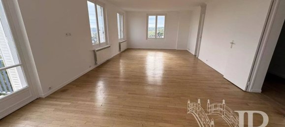 2 bedrooms Apartment in Saint-Germain-en-Laye, France No. 161851 5