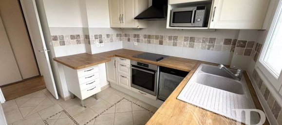 2 bedrooms Apartment in Saint-Germain-en-Laye, France No. 161851 8