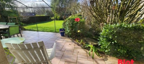 4 bedrooms House in Lanvallay, France No. 204930 2