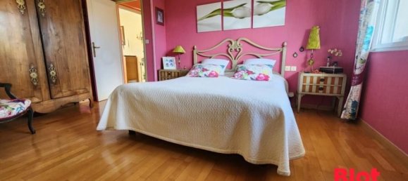 4 bedrooms House in Lanvallay, France No. 204930 9