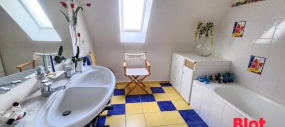 4 bedrooms House in Lanvallay, France No. 204930 11