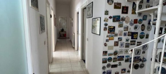 7 rooms Villa in Anzio, Italy No. 235693 5
