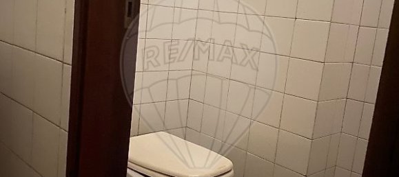 Gewerbliche Immobilie in Porto, Portugal 68m², Nr. 64911 11