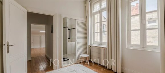 2 bedrooms Duplex in Bordeaux, France No. 298721 5