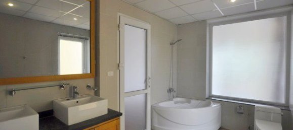 4 bedrooms Villa in Tay Ho, Vietnam No. 3601 10