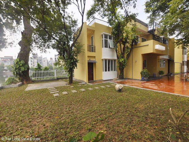 4 bedrooms Villa in Tay Ho, Vietnam No. 3601