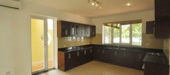 4 bedrooms Villa in Tay Ho, Vietnam No. 3601 6