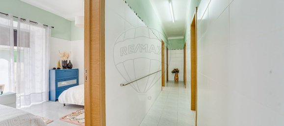 Casa de 7 dormitorios en Bucelas, Portugal No. 34972 24