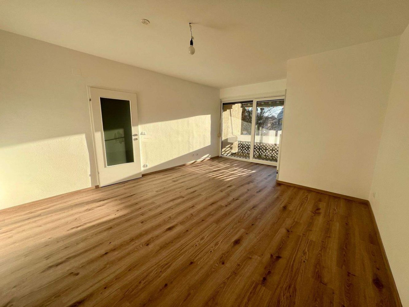 Квартира с 3 комнатами в Занкт Файт ан дер Глан, Австрия № 175243