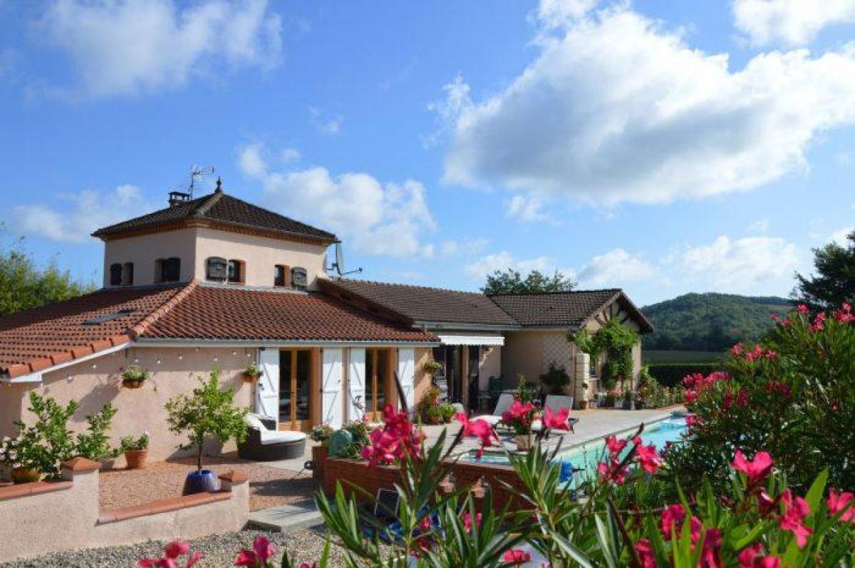 Casa de 4 dormitorios en Mirande, France No. 21960