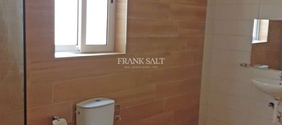 3 bedrooms Apartment in Naxxar, Malta No. 10615 11