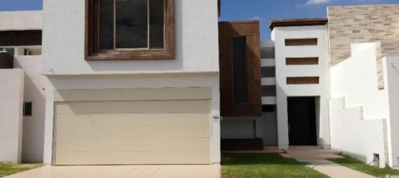 Casa de 3 dormitorios en Playa Vicente, Mexico No. 185787 2