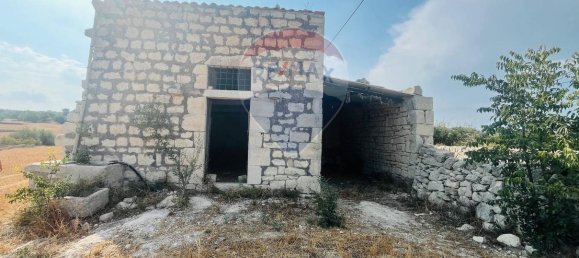 Дом с 3 комнатами в Рагуза, Италия № 149571 3