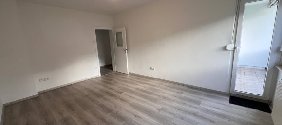Apartamento de 2 habitaciónes en Bielefeld, Germany No. 8680 2