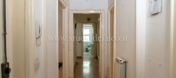 4 bedrooms Apartment in Naples, Italy No. 376488 7