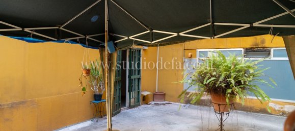 4 bedrooms Apartment in Naples, Italy No. 376488 2