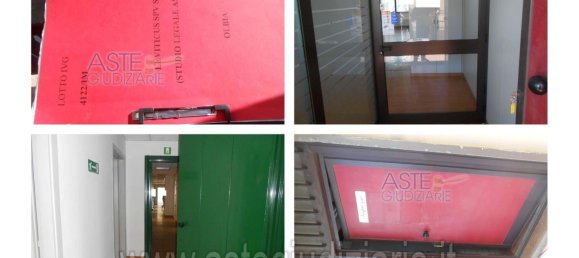 397m² Office in Olbia, Italy No. 358407 8