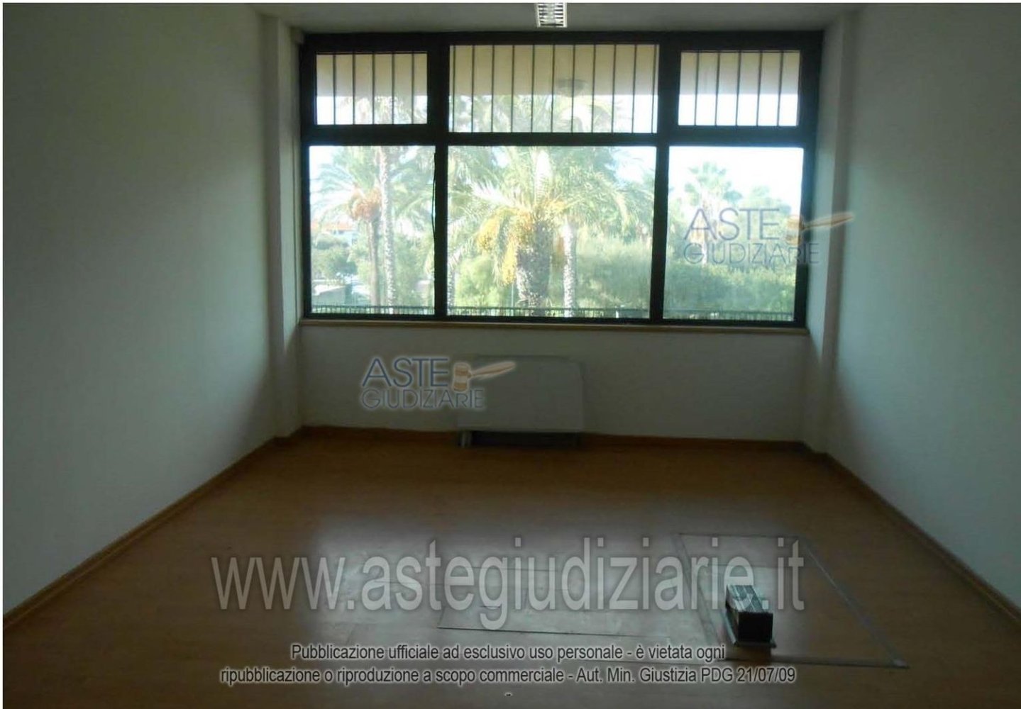 397m² Office in Olbia, Italy No. 358407