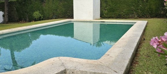 6 bedrooms House in Alicante, Spain No. 190481 3