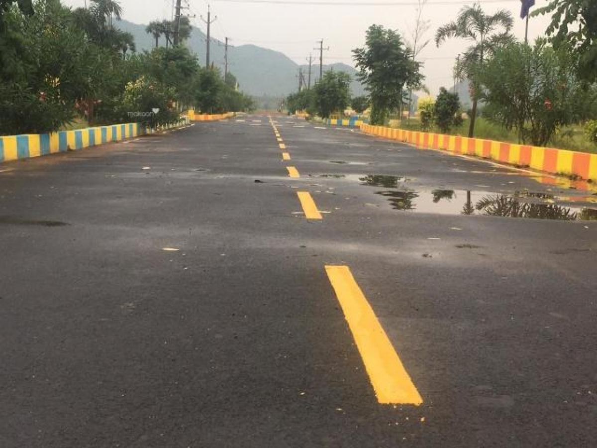  Land in Visakhapatnam, India No. 29511