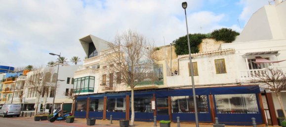 Edifício em Mahon, Spain 195 m² N.º 4142 3