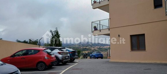 3 Schlafzimmer Penthouse in Messina, Italy, Nr. 216247 14