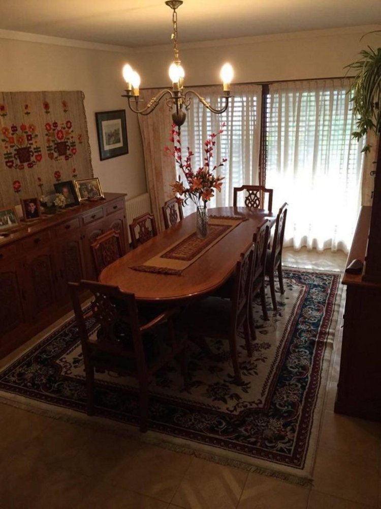 5 bedrooms House in Mar del Plata, Argentina No. 100150