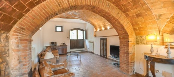 7 bedrooms House in Sinalunga, Italy No. 58017 7