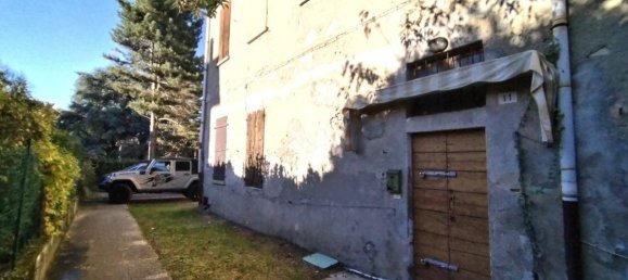 4 Schlafzimmer Haus in Merate, Italy, Nr. 141453 3