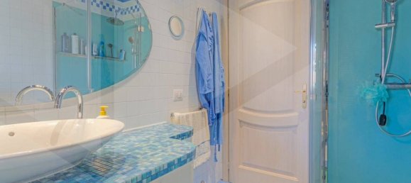 5 rooms Penthouse in Reggio Emilia, Italy No. 17089 28