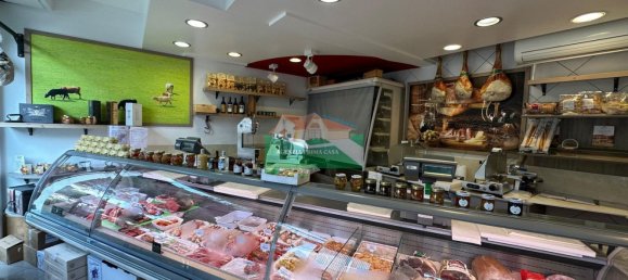 Gewerbliche Immobilie in Ravenna, Italy 100m², Nr. 285172 5