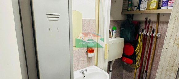 Gewerbliche Immobilie in Ravenna, Italy 100m², Nr. 285172 9