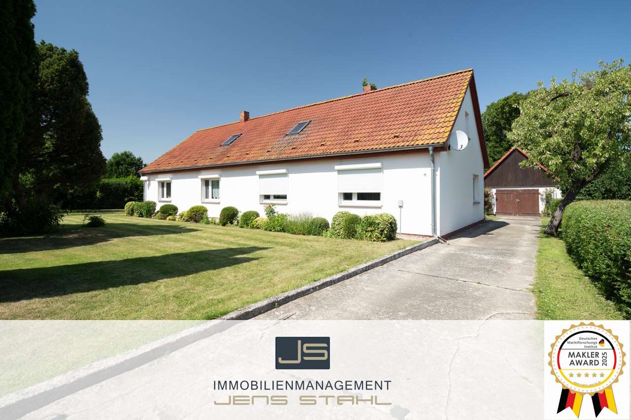 Дом с 4 спальнями в Gustrow, Германия № 229100